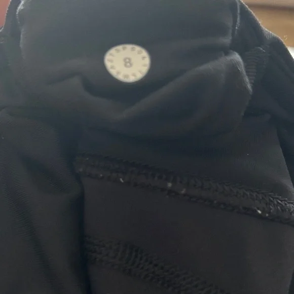 Lululemon All The Right Places - Picture 7 of 7